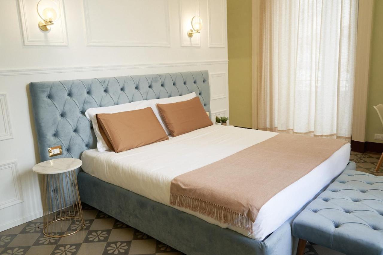 Toscano Palace Luxury Rooms CTA Exterior foto
