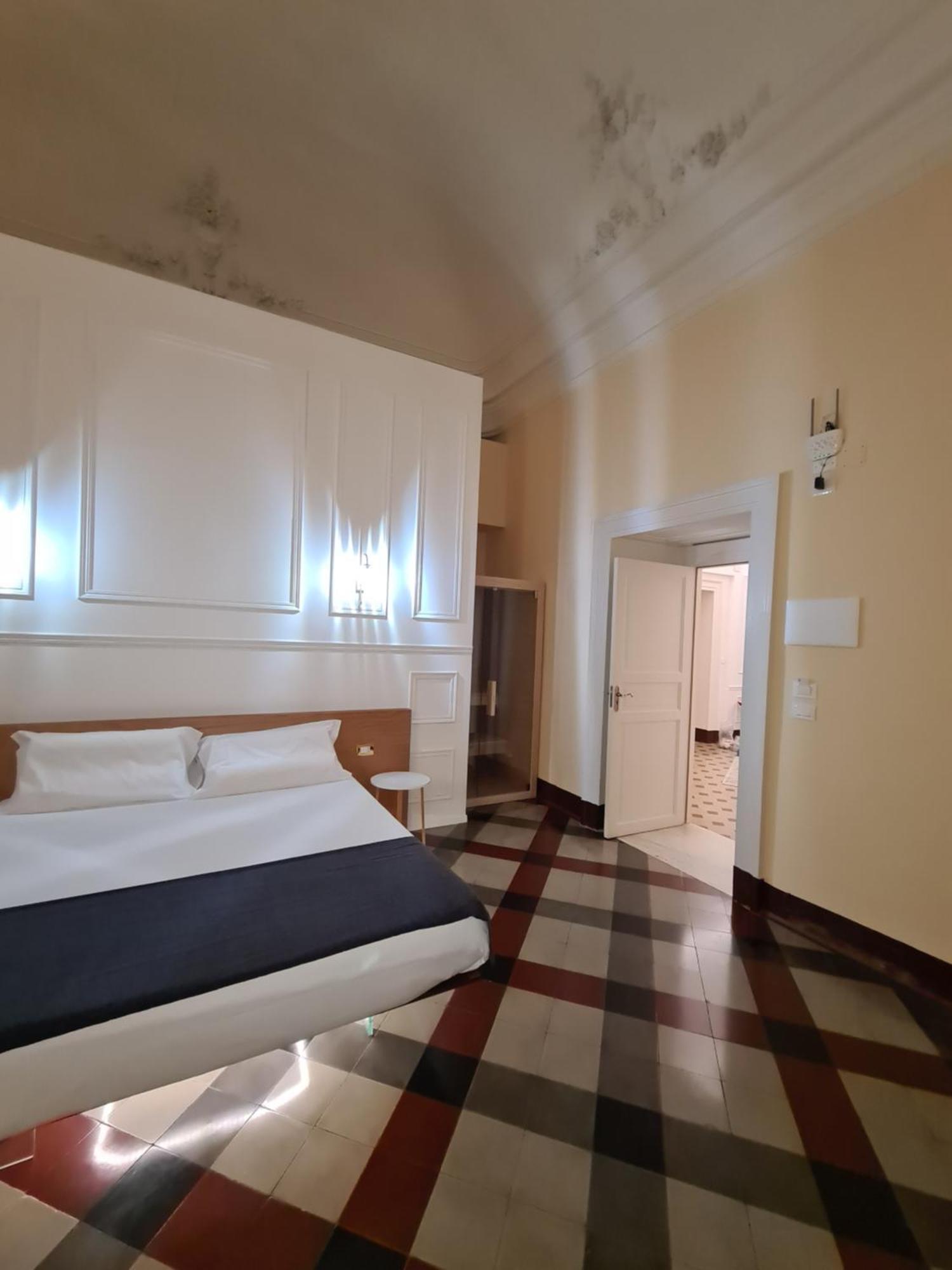 Toscano Palace Luxury Rooms CTA Exterior foto